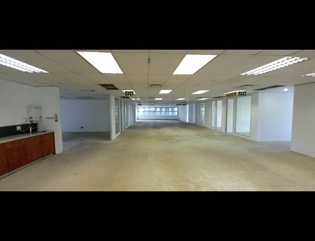 723M² OFFICE TO LET IN WOODMEAD